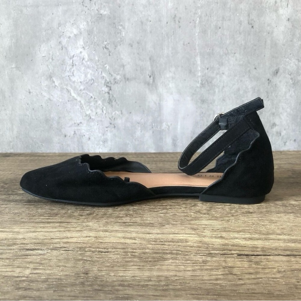 Torrid Black Scalloped Flats sz8